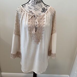LE MARAIS Paris Cotton/Lace Trimmed Boho Blouse; Tan; Women's Size MED